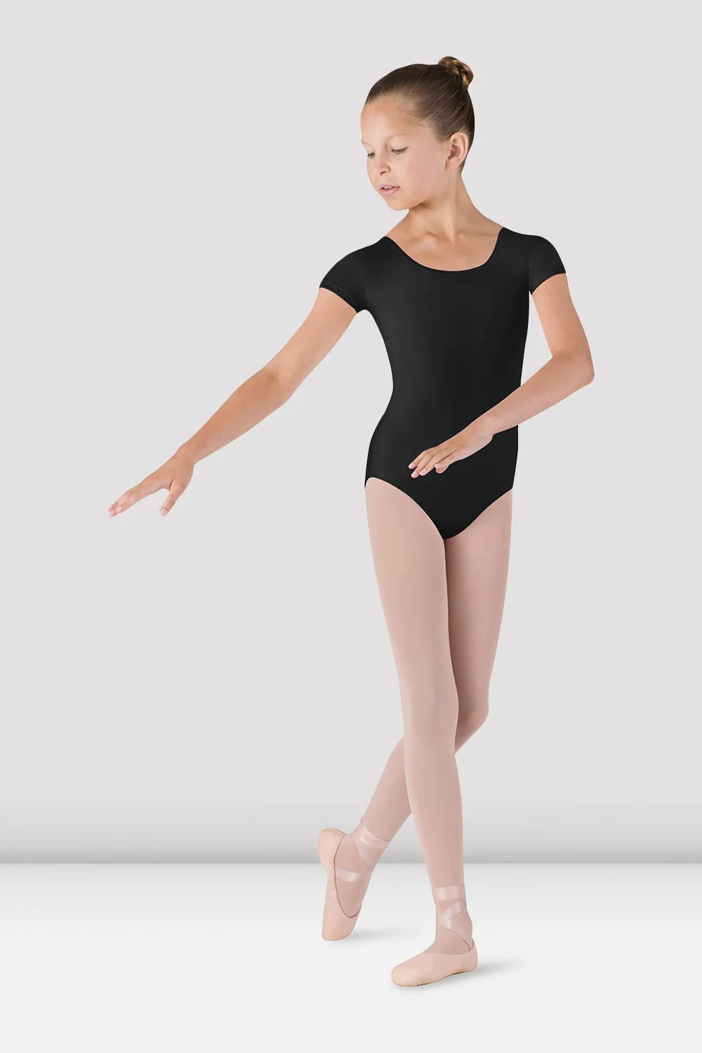 Gymnastický dres s krátkým rukávem bloch cl5602 černý